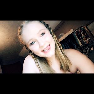 Meet your Posher, Brianna